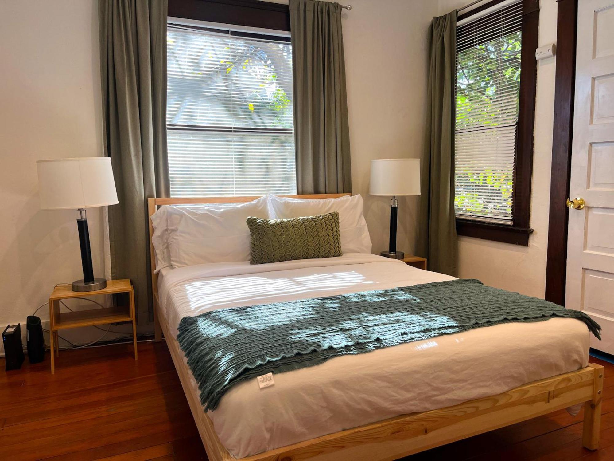 Echo Zen Hostel Лос Анджелис Екстериор снимка